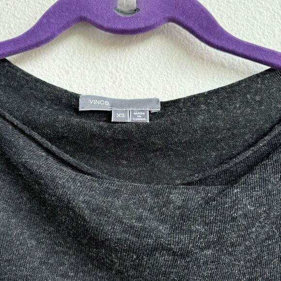 $5/$25 VINCE Mercerized Wool Boat Neck Knit Relaxed Lightweight Sweater Size XS - Picture 3 of 7